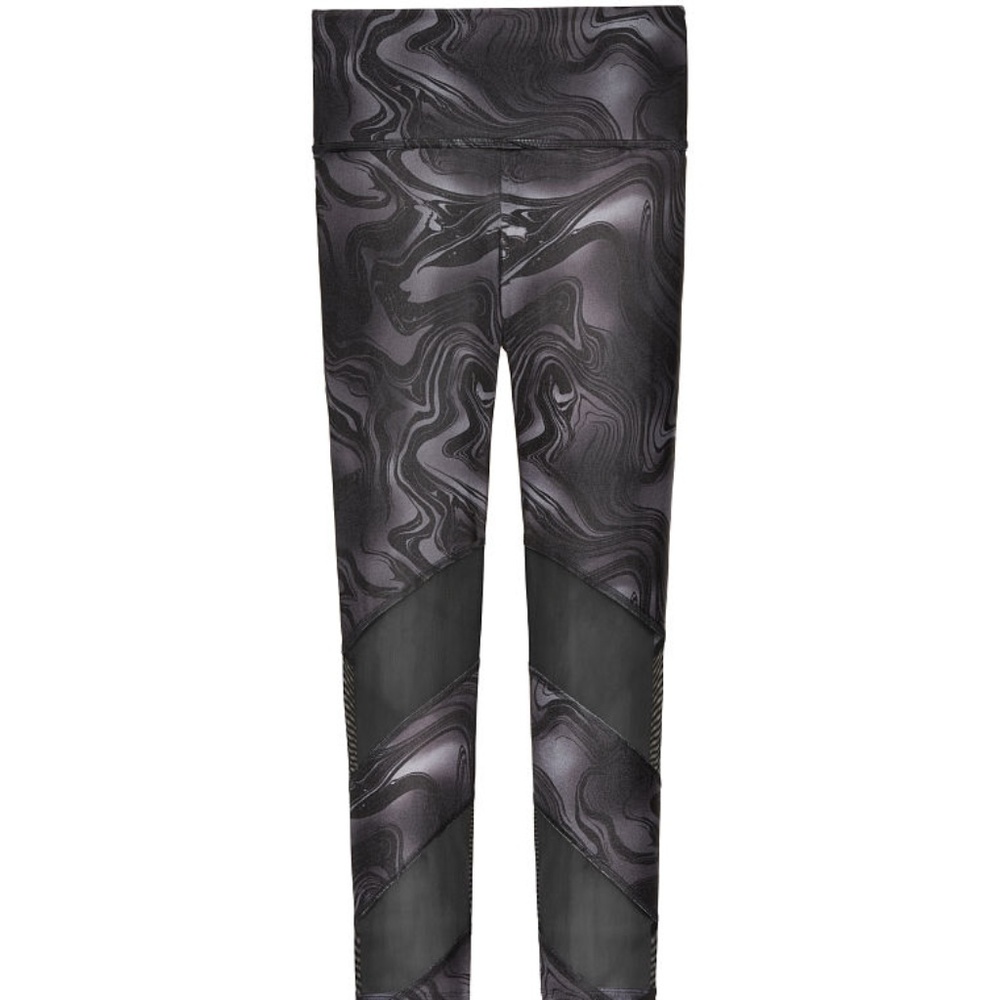 Victoria's Secret Ultimate Highwaist Ankle Legging - Picture 3 of 8